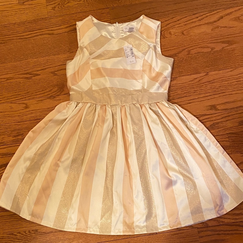 Children’s Place Kids Dress in Cream and Gold Stripes